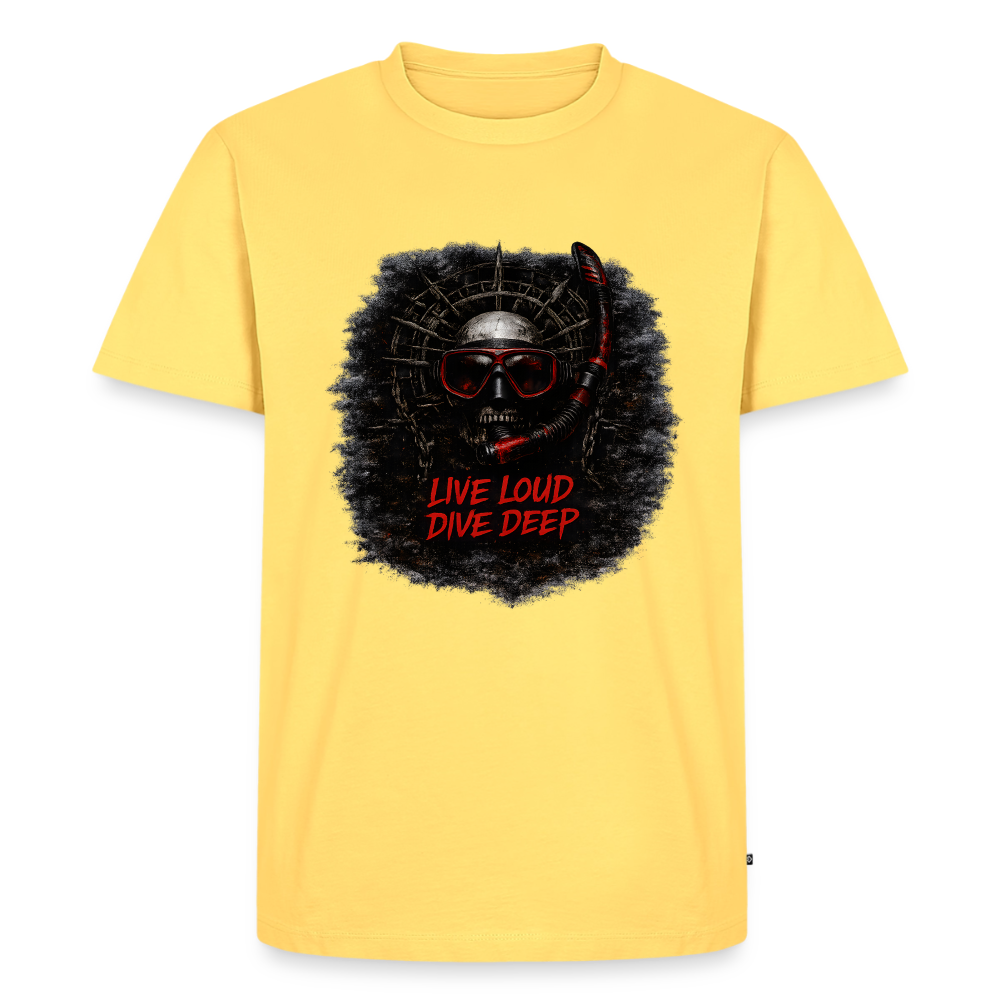 Live Loud Dive Deep – Taucher Totenkopf | Männer Premium T-Shirt - Pastellgelb