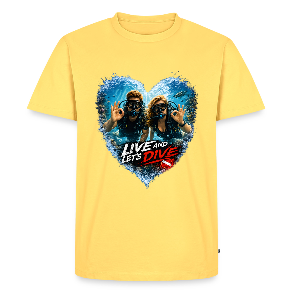 Live And Let's Dive Taucher Paar Herz | Männer Premium T-Shirt - Pastellgelb