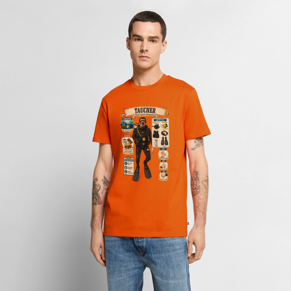 Taucher – Homo sapiens subaquaticus | Männer Premium T-Shirt - Orange 