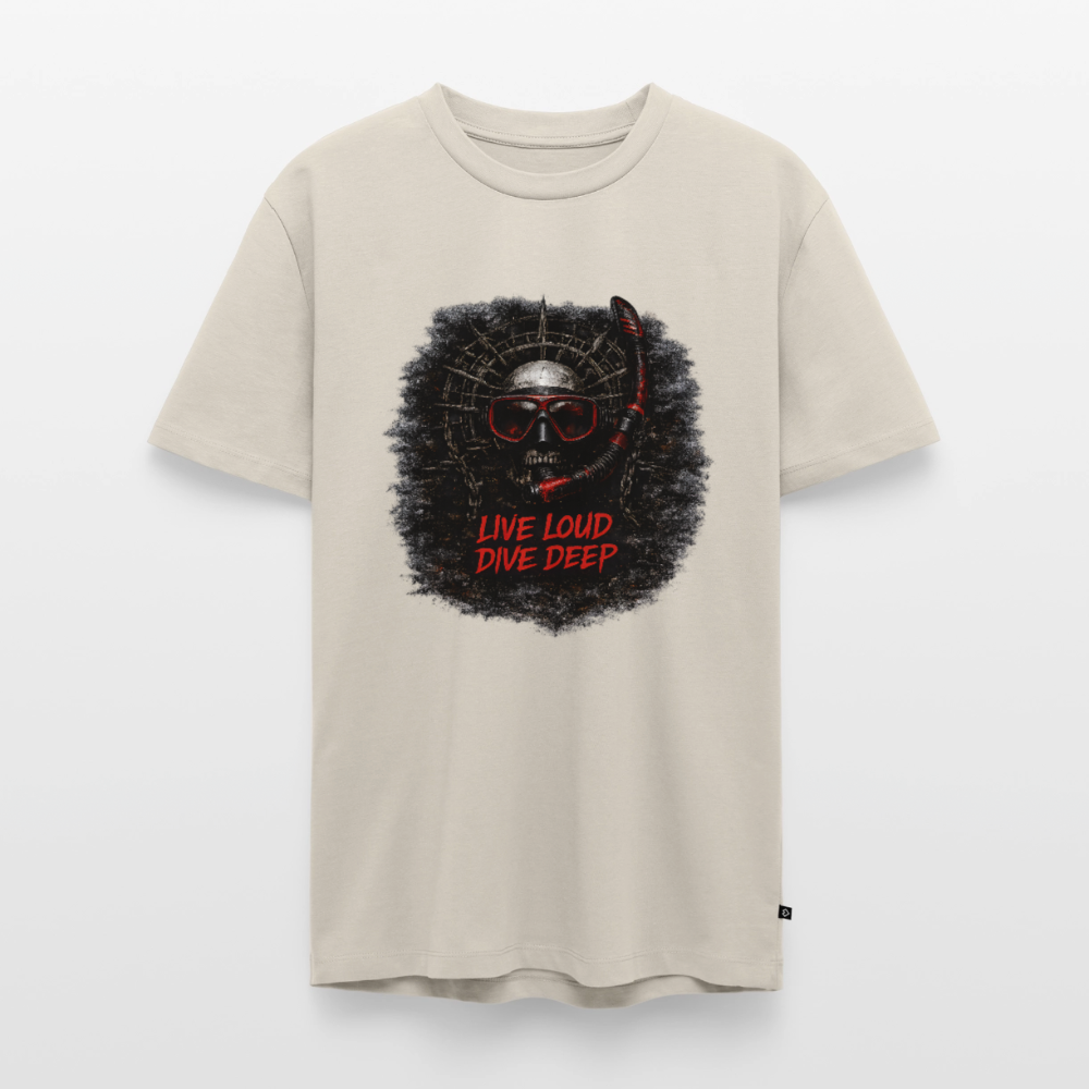 Live Loud Dive Deep – Taucher Totenkopf | Männer Premium T-Shirt - Beige